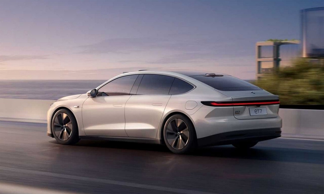 Xe điện Trung Quốc được quảng cáo 5 phút có pin đầy, đi được 1000 km: Thực tế thế nào?- Ảnh 2. Xe điện Trung Quốc được quảng cáo 5 phút có pin đầy, đi được 1000 km: Thực tế thế nào?- Ảnh 2.