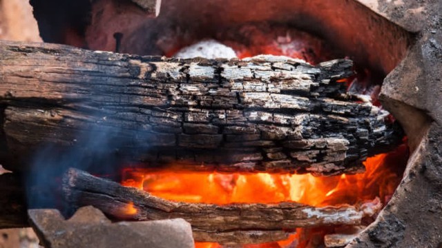 Ngồi ăn lẩu, 3 người đàn ông tử vong: Chuyên gia vạch trần "kẻ giết người thầm lặng" có mặt trên bàn- Ảnh 1.