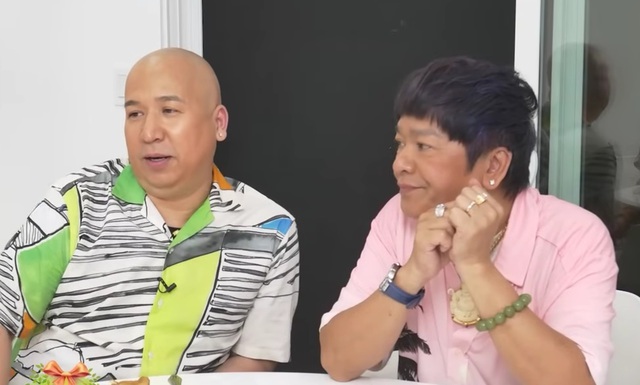 Một ca sĩ Việt kết hôn đồng giới: Bạn trai lo hết, không cho làm gì, chỉ thi thoảng đi hát cho vui- Ảnh 1. Một ca sĩ Việt kết hôn đồng giới: Bạn trai lo hết, không cho làm gì, chỉ thi thoảng đi hát cho vui- Ảnh 1.