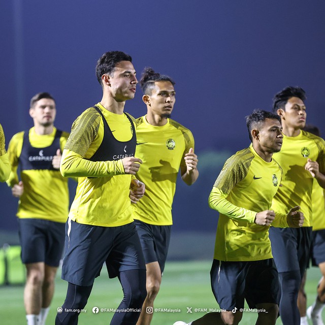 Asian Cup: Tuyển Việt Nam "ra ngõ gặp núi"; Thái Lan đối mặt với cái dớp kéo dài 52 năm- Ảnh 3.