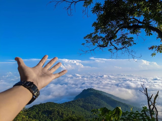 Không cần đi xa để săn mây, ngay Hà Nội cũng có 1 điểm lý tưởng, cũng chính là nơi cao nhất thủ đô- Ảnh 5.