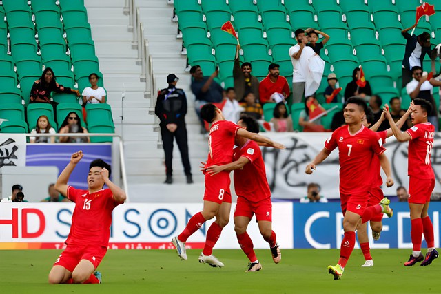 Vắng Quang Hải, sao trẻ của HLV Troussier ghi siêu phẩm, suýt tạo "địa chấn châu Á" trước Nhật Bản- Ảnh 2. Vắng Quang Hải, sao trẻ của HLV Troussier ghi siêu phẩm, suýt tạo "địa chấn châu Á" trước Nhật Bản- Ảnh 2.