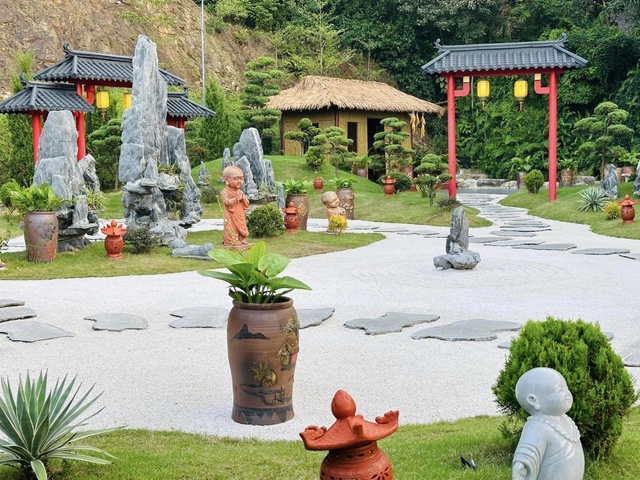 Phát hiện ngôi chùa có cây cổ thụ trăm tuổi, cách Hà Nội chỉ hơn 1 giờ lái xe, phù hợp đi lễ dịp đầu năm- Ảnh 6. Phát hiện ngôi chùa có cây cổ thụ trăm tuổi, cách Hà Nội chỉ hơn 1 giờ lái xe, phù hợp đi lễ dịp đầu năm- Ảnh 6.