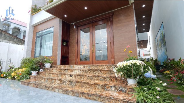 Biệt thự báo hiếu của người con Nghệ An, đi làm xa gửi hết tiền về quê xây lại nhà bố mẹ- Ảnh 3. Biệt thự báo hiếu của người con Nghệ An, đi làm xa gửi hết tiền về quê xây lại nhà bố mẹ- Ảnh 3.