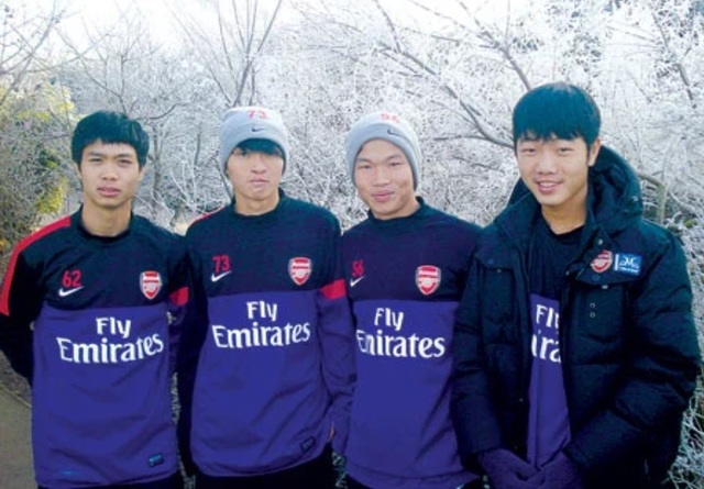 Xuân Trường tiết lộ sốc về 2 tuần ở Arsenal: HLV Wenger không hề mời, lạc lõng chỉ mong sớm về nước?- Ảnh 1. Xuân Trường tiết lộ sốc về 2 tuần ở Arsenal: HLV Wenger không hề mời, lạc lõng chỉ mong sớm về nước?- Ảnh 1.