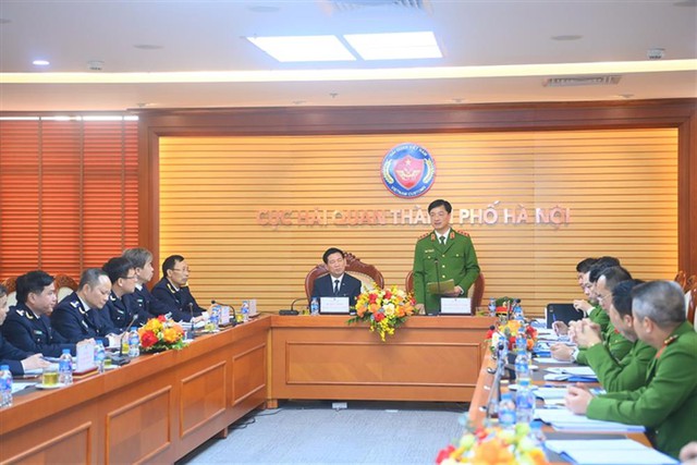 Bóc gỡ đường dây ma túy 'lớn nhất trong lịch sử' từ vụ 4 nữ TVHK: Dự kiến 500 bị can, giao dịch 22.000 tỷ- Ảnh 1. Bóc gỡ đường dây ma túy 'lớn nhất trong lịch sử' từ vụ 4 nữ TVHK: Dự kiến 500 bị can, giao dịch 22.000 tỷ- Ảnh 1.