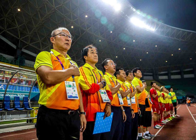 Tuyển Việt Nam bị FIFA trừ số điểm không tưởng, cột mốc tâm huyết của HLV Park Hang-seo có nguy cơ biến mất- Ảnh 3. Tuyển Việt Nam bị FIFA trừ số điểm không tưởng, cột mốc tâm huyết của HLV Park Hang-seo có nguy cơ biến mất- Ảnh 3.