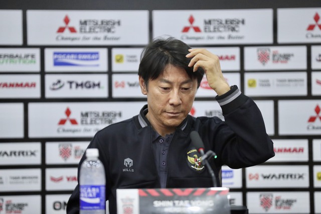 Asian Cup: Đội tuyển Indonesia thua đậm 0-4 trước ngày chạm trán tuyển Việt Nam- Ảnh 1. Asian Cup: Đội tuyển Indonesia thua đậm 0-4 trước ngày chạm trán tuyển Việt Nam- Ảnh 1.
