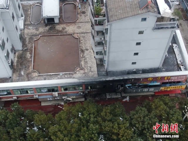 Cháy chung cư 6 tầng 39 người chết tại Trung Quốc: Tầng 2 cũng không thể thoát, cảnh tượng quá kinh hoàng- Ảnh 1. Cháy chung cư 6 tầng 39 người chết tại Trung Quốc: Tầng 2 cũng không thể thoát, cảnh tượng quá kinh hoàng- Ảnh 1.