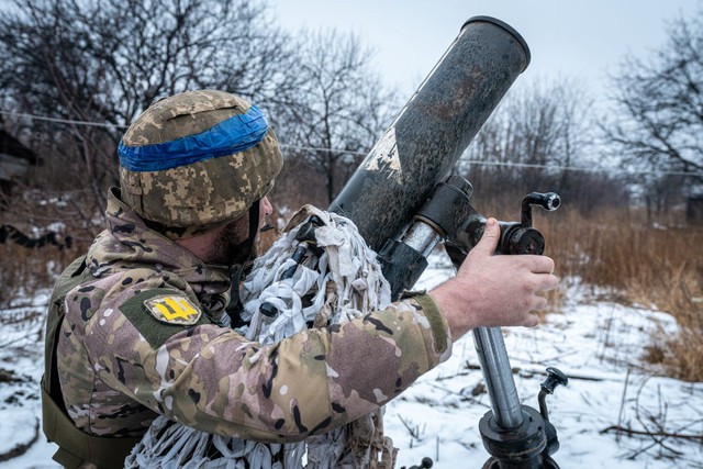 Cựu tư lệnh NATO: Nga và Ukraine đều kiệt sức, xung đột có thể rơi vào kịch bản bán đảo Triều Tiên- Ảnh 1.