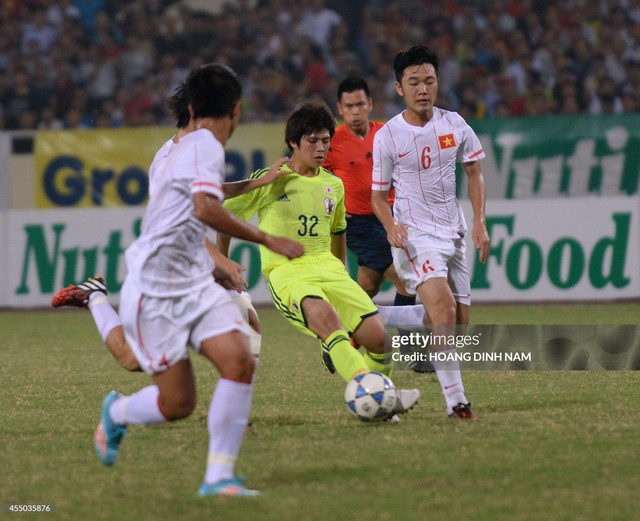 Xuân Trường: "Mùa V.League đầu tiên ở HAGL, tôi từ trên mây rơi xuống thực tế phũ phàng"- Ảnh 5.