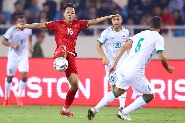 Lời gièm pha sau lưng HLV Park Hang-seo & cơ hội trong nghịch cảnh của HLV Troussier- Ảnh 4.
