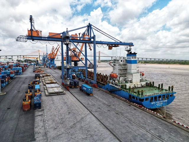 Một số liệu của nền kinh tế Việt Nam gây ấn tượng cực mạnh, lần đầu tiên chạm mức kỷ lục- Ảnh 2. Một số liệu của nền kinh tế Việt Nam gây ấn tượng cực mạnh, lần đầu tiên chạm mức kỷ lục- Ảnh 2.