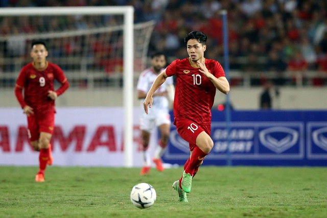 Báo Indonesia: Đội tuyển Việt Nam đến Asian Cup với hàng tiền đạo yếu nhất trong lịch sử- Ảnh 2. Báo Indonesia: Đội tuyển Việt Nam đến Asian Cup với hàng tiền đạo yếu nhất trong lịch sử- Ảnh 2.