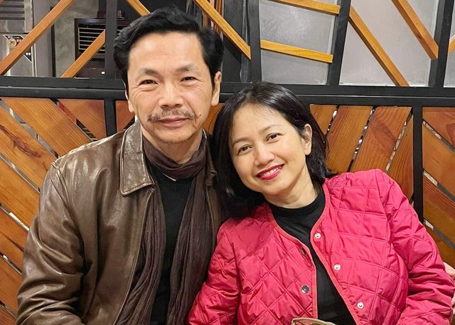 Nam NSND là "ông bố quốc dân", tuổi 63 sống bình dị, hạnh phúc bên bà xã xinh đẹp, kém 10 tuổi- Ảnh 5. Nam NSND là "ông bố quốc dân", tuổi 63 sống bình dị, hạnh phúc bên bà xã xinh đẹp, kém 10 tuổi- Ảnh 5.