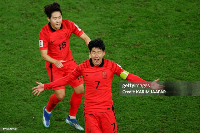 Son Heung-min 2 lần tạo ra điều kỳ diệu, Hàn Quốc ngược dòng hạ Australia theo kịch bản đậm chất "drama"- Ảnh 4. Son Heung-min 2 lần tạo ra điều kỳ diệu, Hàn Quốc ngược dòng hạ Australia theo kịch bản đậm chất "drama"- Ảnh 4.