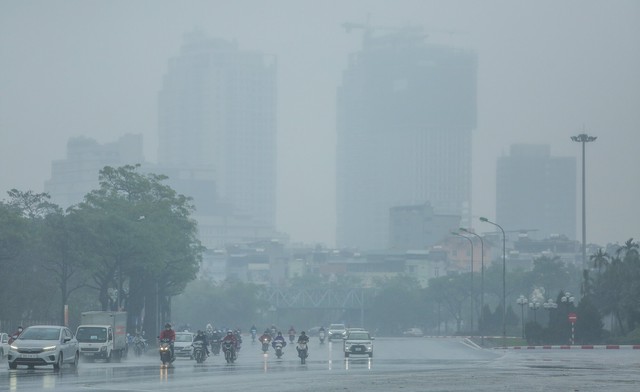 Hà Nội nồm ẩm đến tận 29 Tết, sau đó đón không khí lạnh mạnh- Ảnh 2. Hà Nội nồm ẩm đến tận 29 Tết, sau đó đón không khí lạnh mạnh- Ảnh 2.