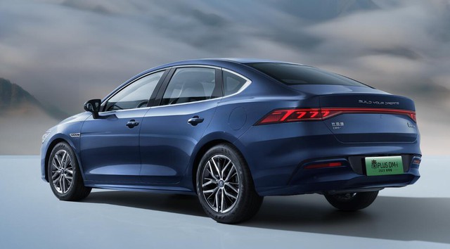 Xe Trung Quốc có thể rẻ mức nào: Cùng cỡ Toyota Corolla mà giá 270 triệu, 0,7L xăng/100km, khách Xe Trung Quốc có thể rẻ mức nào: Cùng cỡ Toyota Corolla mà giá 270 triệu, 0,7L xăng/100km, khách
