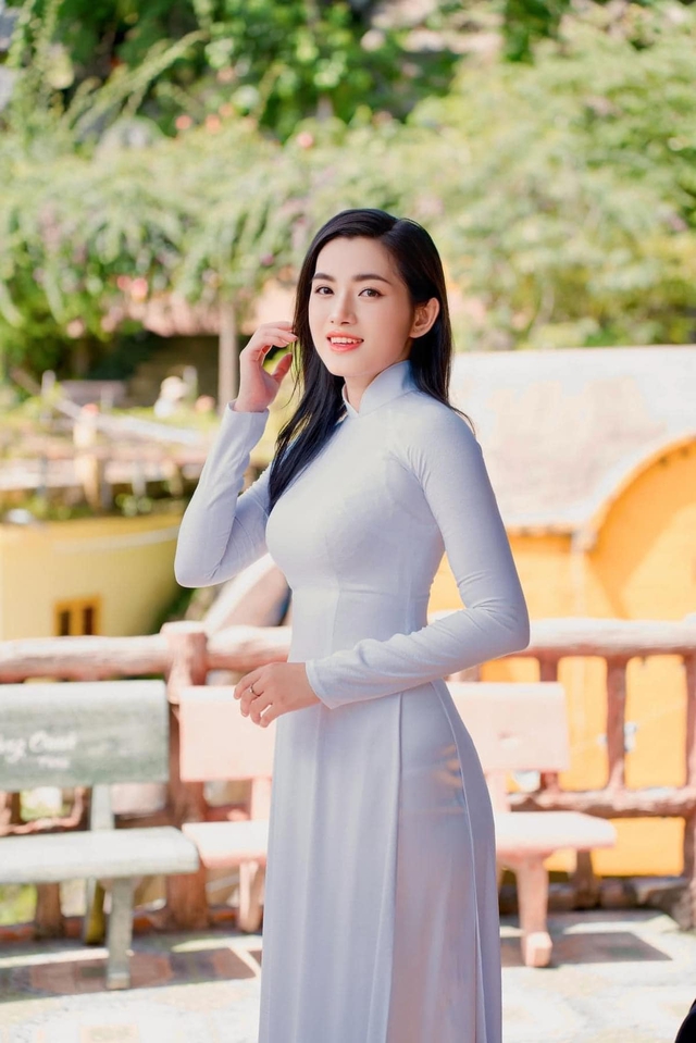 Top 15 Hoa hậu tình nguyện nhập ngũ: Là tiểu thư được gia đình bao bọc, thi nhan sắc chỉ để trải nghiệm- Ảnh 1. Top 15 Hoa hậu tình nguyện nhập ngũ: Là tiểu thư được gia đình bao bọc, thi nhan sắc chỉ để trải nghiệm- Ảnh 1.