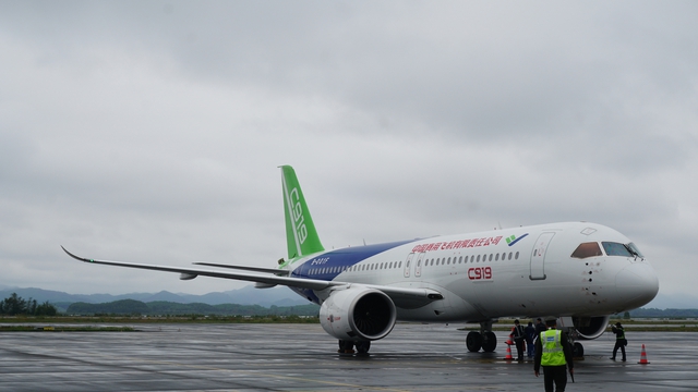 Comac C919 của Trung Quốc đã tới Việt Nam trình diễn, máy bay Irkut MC-21 của Nga giờ đang ở đâu?- Ảnh 2.