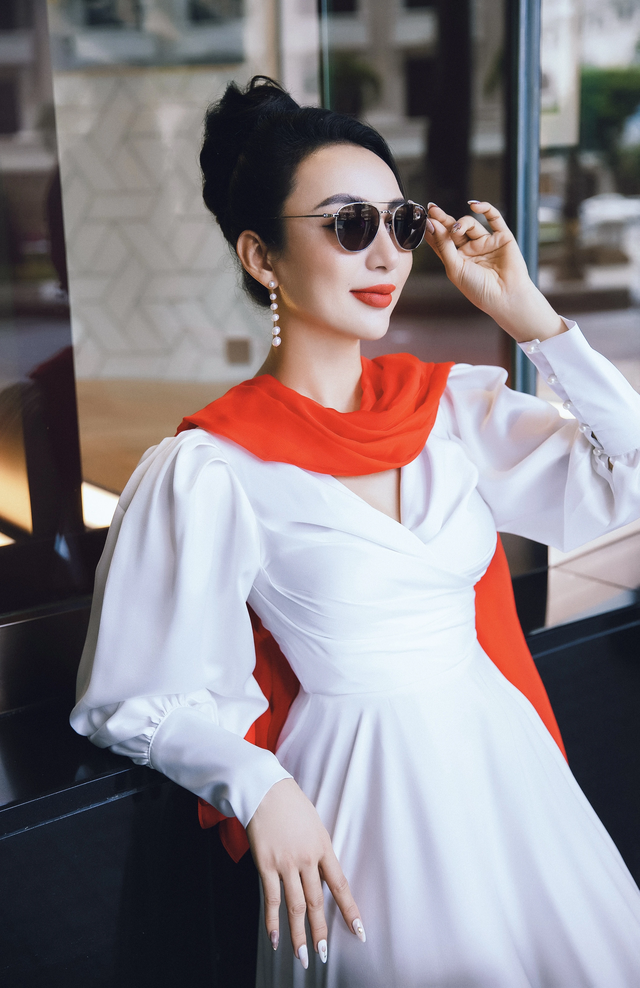 Hoa hậu Việt thầm lặng nuôi con một mình, ở penthouse triệu đô, tuổi 37 giờ thế nào?- Ảnh 2. Hoa hậu Việt thầm lặng nuôi con một mình, ở penthouse triệu đô, tuổi 37 giờ thế nào?- Ảnh 2.