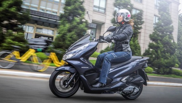 Mẫu xe tay ga Honda tại Việt Nam khỏe như SH mà ăn xăng như Yamaha Sirius- Ảnh 1. Mẫu xe tay ga Honda tại Việt Nam khỏe như SH mà ăn xăng như Yamaha Sirius- Ảnh 1.
