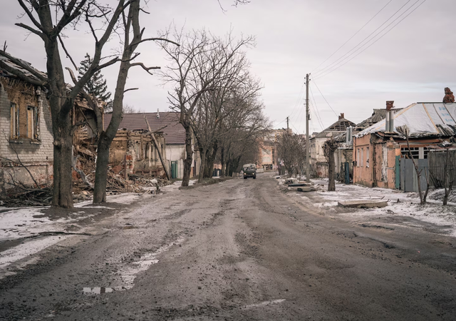 500 xe tăng Nga ồ ạt dồn về Kupyansk - Ukraine bày binh bố trận phản công: Kịch chiến sắp xảy ra?- Ảnh 1.