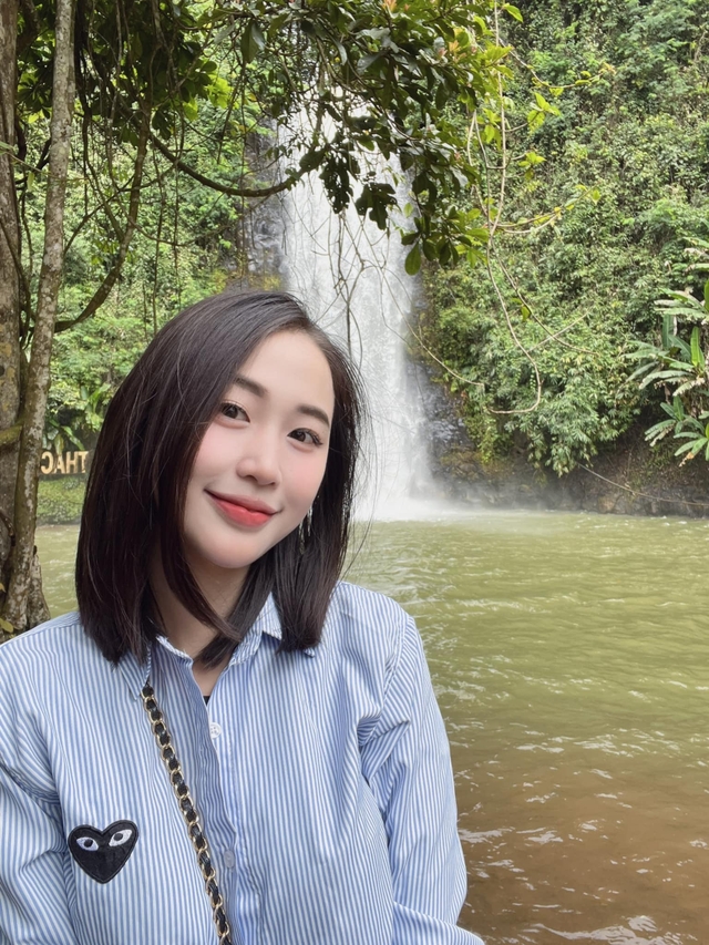 Nữ phi công đầu tiên ở Việt Nam lái dòng máy bay phản lực: Xinh như Hoa hậu, 23 tuổi đã là cơ phó- Ảnh 7. Nữ phi công đầu tiên ở Việt Nam lái dòng máy bay phản lực: Xinh như Hoa hậu, 23 tuổi đã là cơ phó- Ảnh 7.