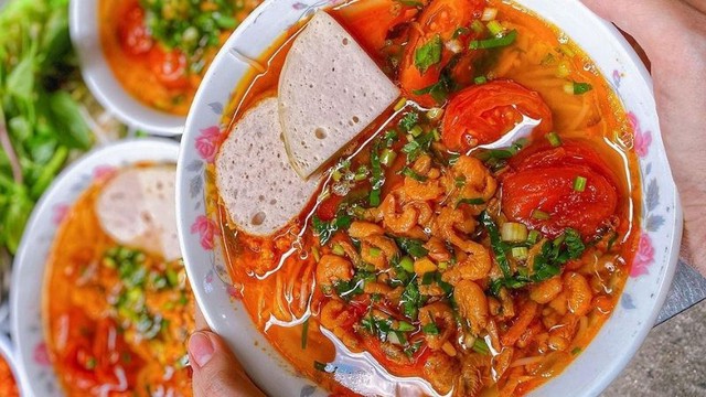 Khách Tây trầm trồ trước phiên bản cực lạ của món bún bình dân, nhiều người Việt chưa chắc đã nghe tên- Ảnh 3. Khách Tây trầm trồ trước phiên bản cực lạ của món bún bình dân, nhiều người Việt chưa chắc đã nghe tên- Ảnh 3.
