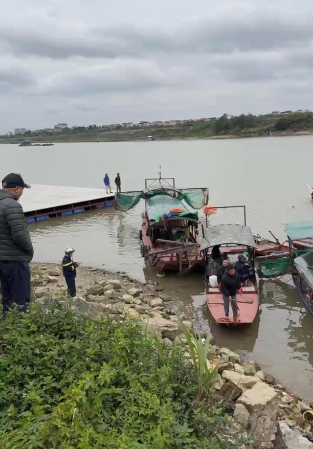 Vụ tạo hiện trường nhảy cầu tự tử dọa chồng: Người vợ có bị xử lý?- Ảnh 2. Vụ tạo hiện trường nhảy cầu tự tử dọa chồng: Người vợ có bị xử lý?- Ảnh 2.