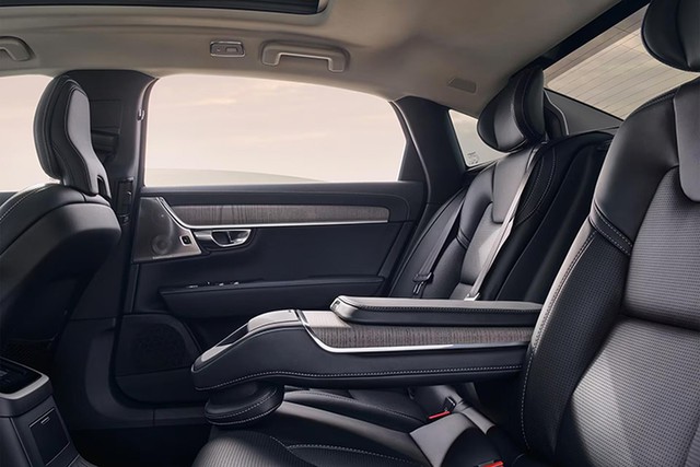 Đây là mẫu xe vừa soán ngôi Nissan Kicks thành ô tô tiết kiệm xăng nhất VN: 'Ăn' ít hơn cả Honda Wave- Ảnh 6.
