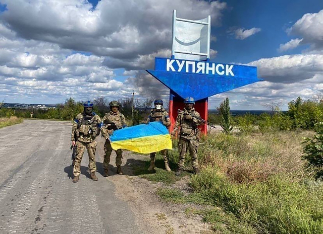 4 vạn binh Nga dồn dập tấn công, Kupyansk có khả năng 4 vạn binh Nga dồn dập tấn công, Kupyansk có khả năng