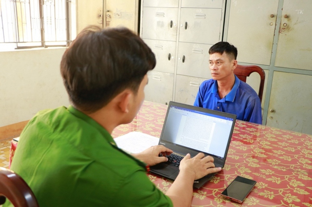 Vụ cha dượng đánh đập con riêng của vợ: Ai là người đăng clip lên mạng xã hội?- Ảnh 3.