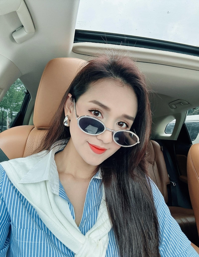 Nhan sắc gợi cảm tuổi U40 của Nhan sắc gợi cảm tuổi U40 của