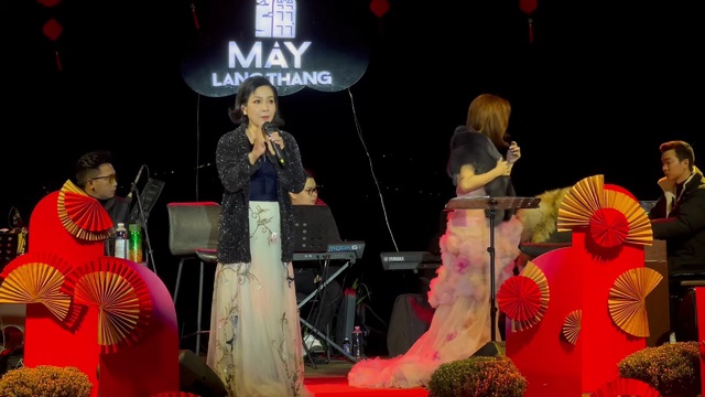 Mỹ Linh: Mỹ Linh: