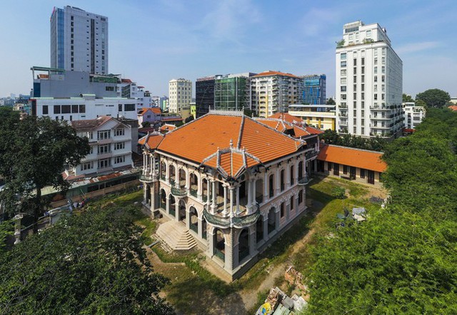 Biệt thự 700 tỷ bà Trương Mỹ Lan đề nghị không kê biên có gì đặc biệt? Vì sao bà Lan nhất định muốn giữ?- Ảnh 2. Biệt thự 700 tỷ bà Trương Mỹ Lan đề nghị không kê biên có gì đặc biệt? Vì sao bà Lan nhất định muốn giữ?- Ảnh 2.