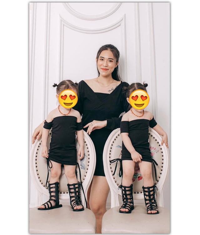 23 tuổi mất chồng đột ngột, góa phụ không khóc khi nhận tin, đưa chồng đi du lịch cùng theo cách đặc biệt- Ảnh 2. 23 tuổi mất chồng đột ngột, góa phụ không khóc khi nhận tin, đưa chồng đi du lịch cùng theo cách đặc biệt- Ảnh 2.