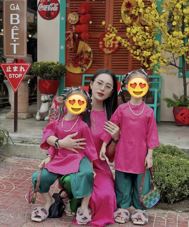 23 tuổi mất chồng đột ngột, góa phụ không khóc khi nhận tin, đưa chồng đi du lịch cùng theo cách đặc biệt- Ảnh 6.