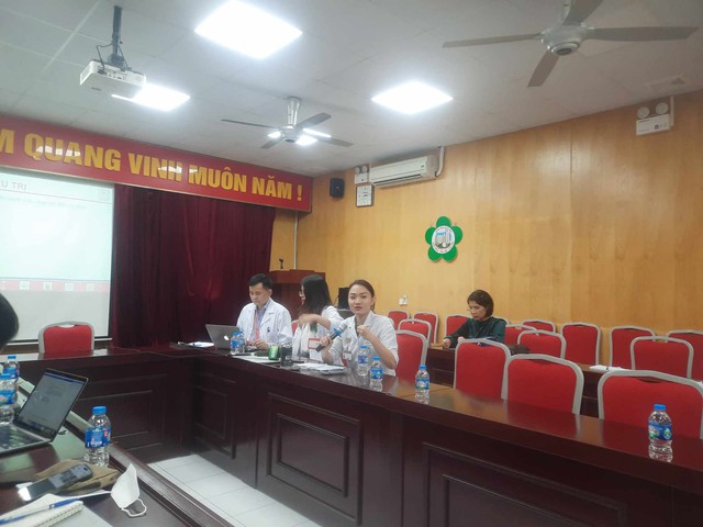 Tưởng con bướng bỉnh, mẹ đưa đi khám, bất ngờ phát hiện con mắc bệnh tâm thần: BS chỉ dấu hiệu nhận biết- Ảnh 1. Tưởng con bướng bỉnh, mẹ đưa đi khám, bất ngờ phát hiện con mắc bệnh tâm thần: BS chỉ dấu hiệu nhận biết- Ảnh 1.