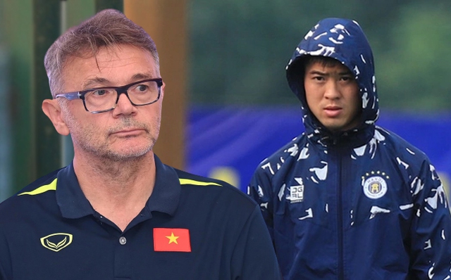 Tiết lộ: Duy Mạnh gặp riêng để xin tạm rời tuyển Việt Nam, HLV Troussier liền nói lời thẳng thắn- Ảnh 1.