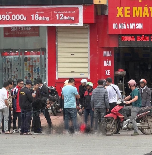 Học sinh lớp 6 bị xe tải cán tử vong giữa ngã tư, phụ huynh ám ảnh khi xem trích xuất camera- Ảnh 2.