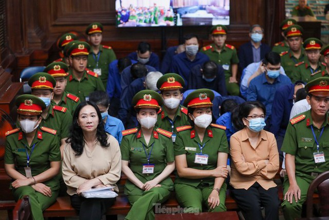 Bộ Công an tìm các bị hại trong vụ án Tập đoàn Vạn Thịnh Phát lừa đảo hơn 30.000 tỷ đồng- Ảnh 2. Bộ Công an tìm các bị hại trong vụ án Tập đoàn Vạn Thịnh Phát lừa đảo hơn 30.000 tỷ đồng- Ảnh 2.