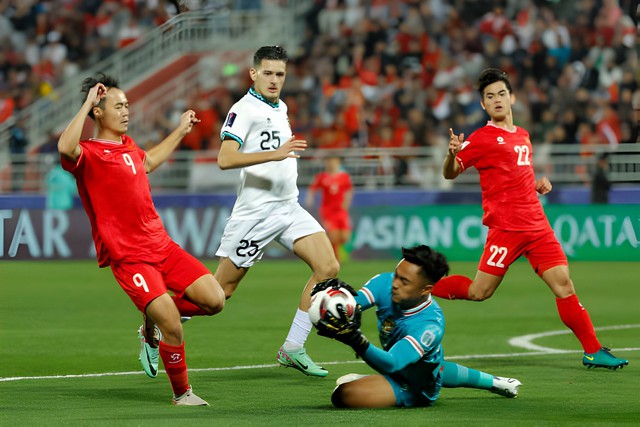 Trang báo quốc tế nổi tiếng dự đoán trận Indonesia vs Việt Nam, thầy trò HLV Troussier phải 