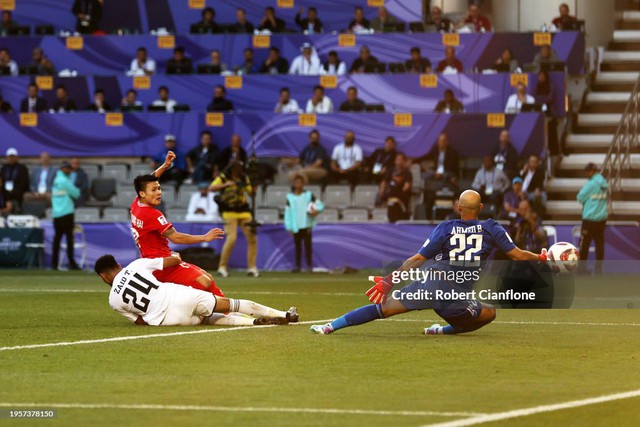 Đội hình đội tuyển Việt Nam vs Indonesia: Quang Hải dự bị, HLV Troussier dùng 3 