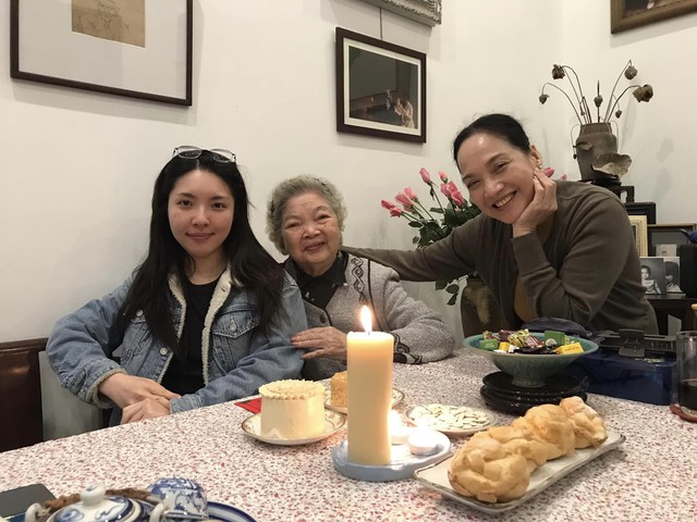 Nữ NSND được coi là biểu tượng của người Hà Nội xưa: Đi đẻ phải trang điểm, mặc đầm voan Nhật, xức chanel- Ảnh 7.