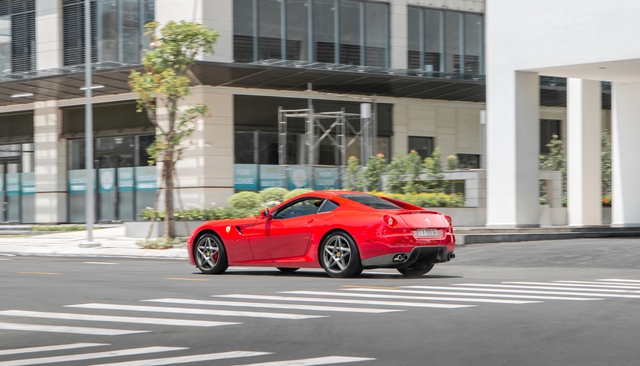 Đặng Lê Nguyên Vũ vừa mua lại 1 siêu xe từng bán đi: Cập nhật mới nhất về bộ sưu tập của 'vua cà phê'- Ảnh 6. Đặng Lê Nguyên Vũ vừa mua lại 1 siêu xe từng bán đi: Cập nhật mới nhất về bộ sưu tập của 'vua cà phê'- Ảnh 6.