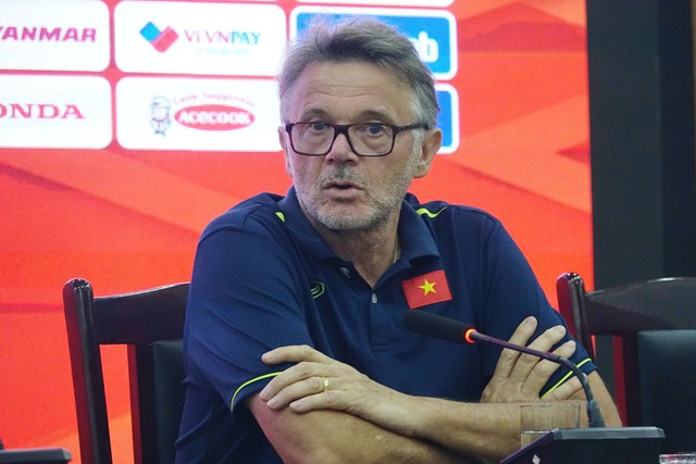 HLV Troussier: HLV Troussier: