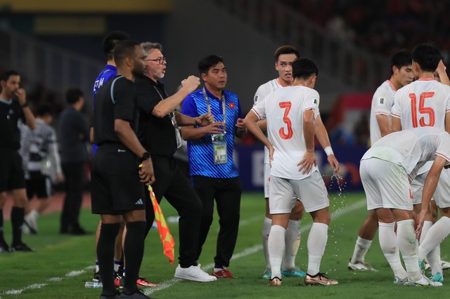 Cựu tuyển thủ Nguyễn Mạnh Dũng: Cựu tuyển thủ Nguyễn Mạnh Dũng: