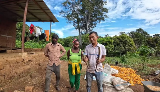Lúa nương Việt Nam trĩu hạt trên rẫy châu Phi: Chỉ người giàu dám ăn, trồng 2 năm mới có thành quả- Ảnh 1.