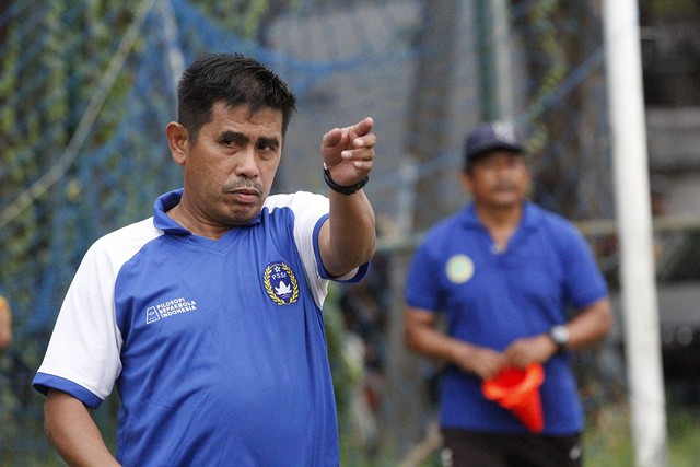 Chuyên gia Indonesia: 